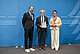 Auszeichnung der Universität Hohenheim als „Recyclingpapierfreundlichste Hochschule“ 2026, v.l.n.r.: Marc Gebauer (Sprecher der Initiative Pro Recyclingpapier), Prof. Dr. Christoph Schneider (Rektor der Universität Hohenheim), Parlamentarische Staatssekretärin Rita Schwarzelühr-Sutter | Bildquelle: IPR/Mark Bollhorst